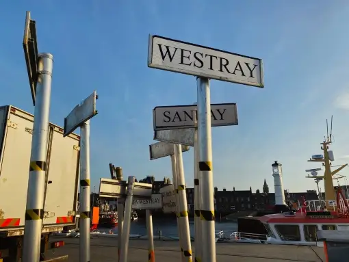 off-grid-odyssey-travel-kirkwall-signs